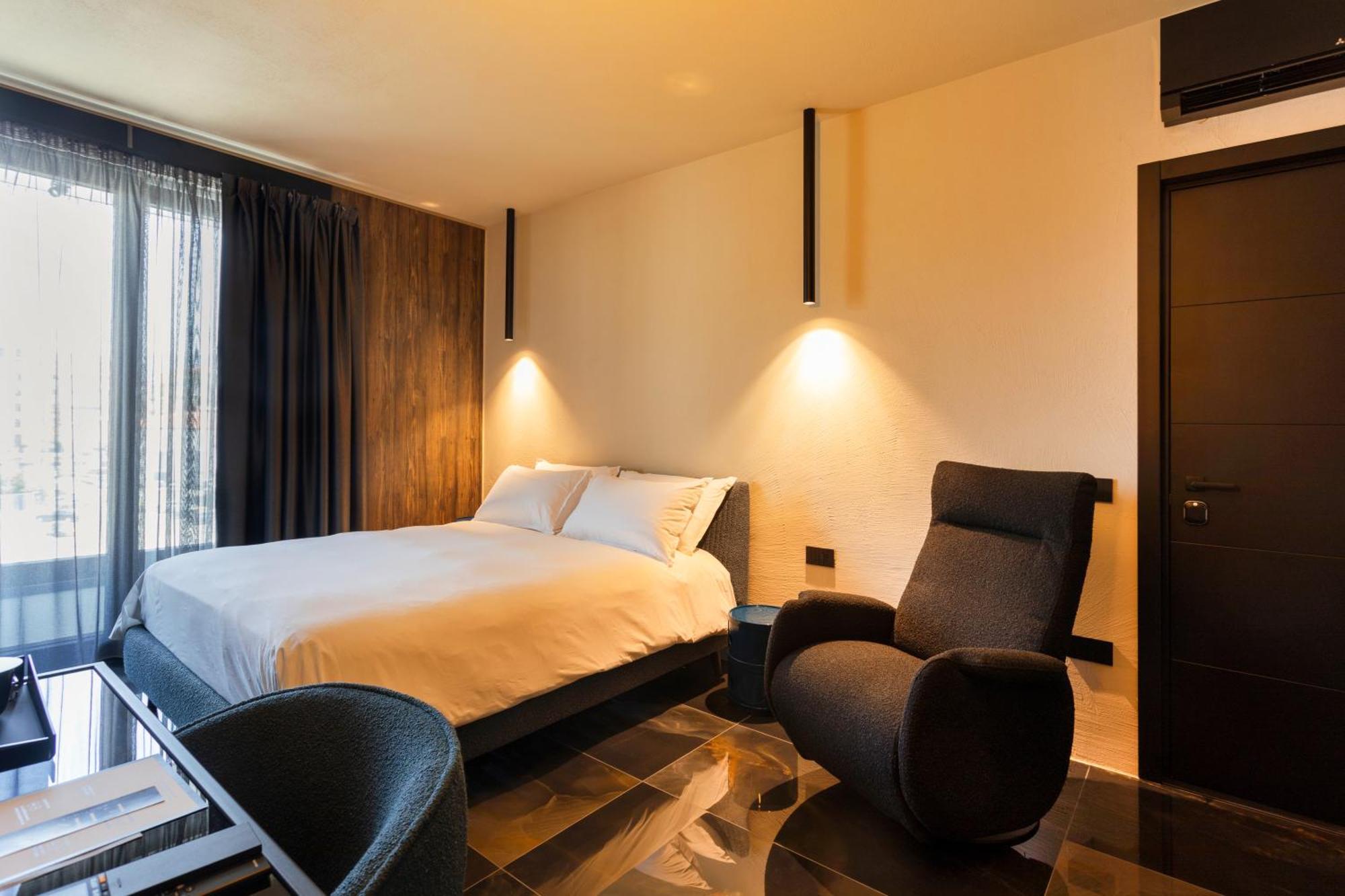 Etrus - Boutique Room & Rooftop Pontecagnano Faiano Buitenkant foto