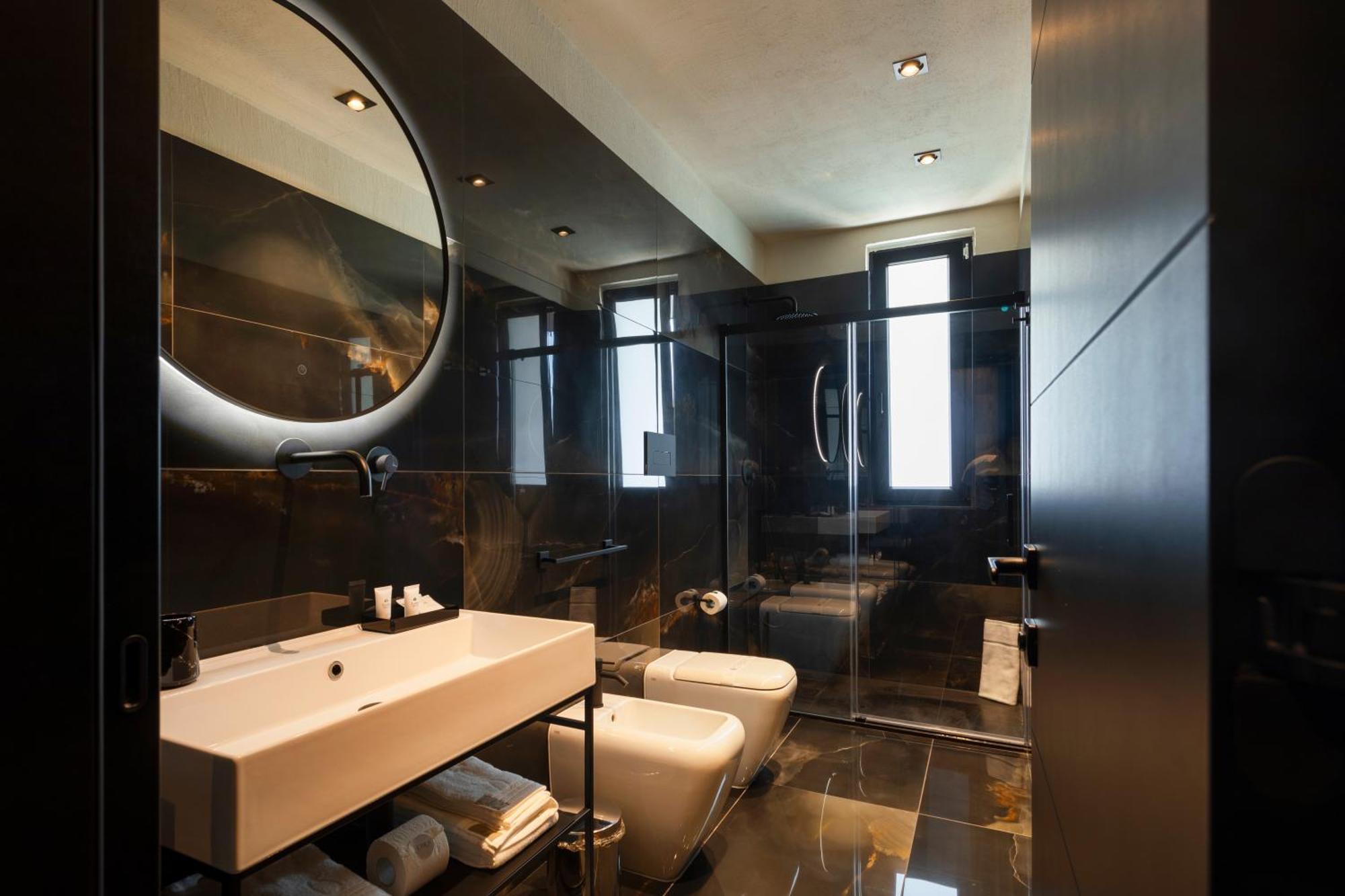 Etrus - Boutique Room & Rooftop Pontecagnano Faiano Buitenkant foto
