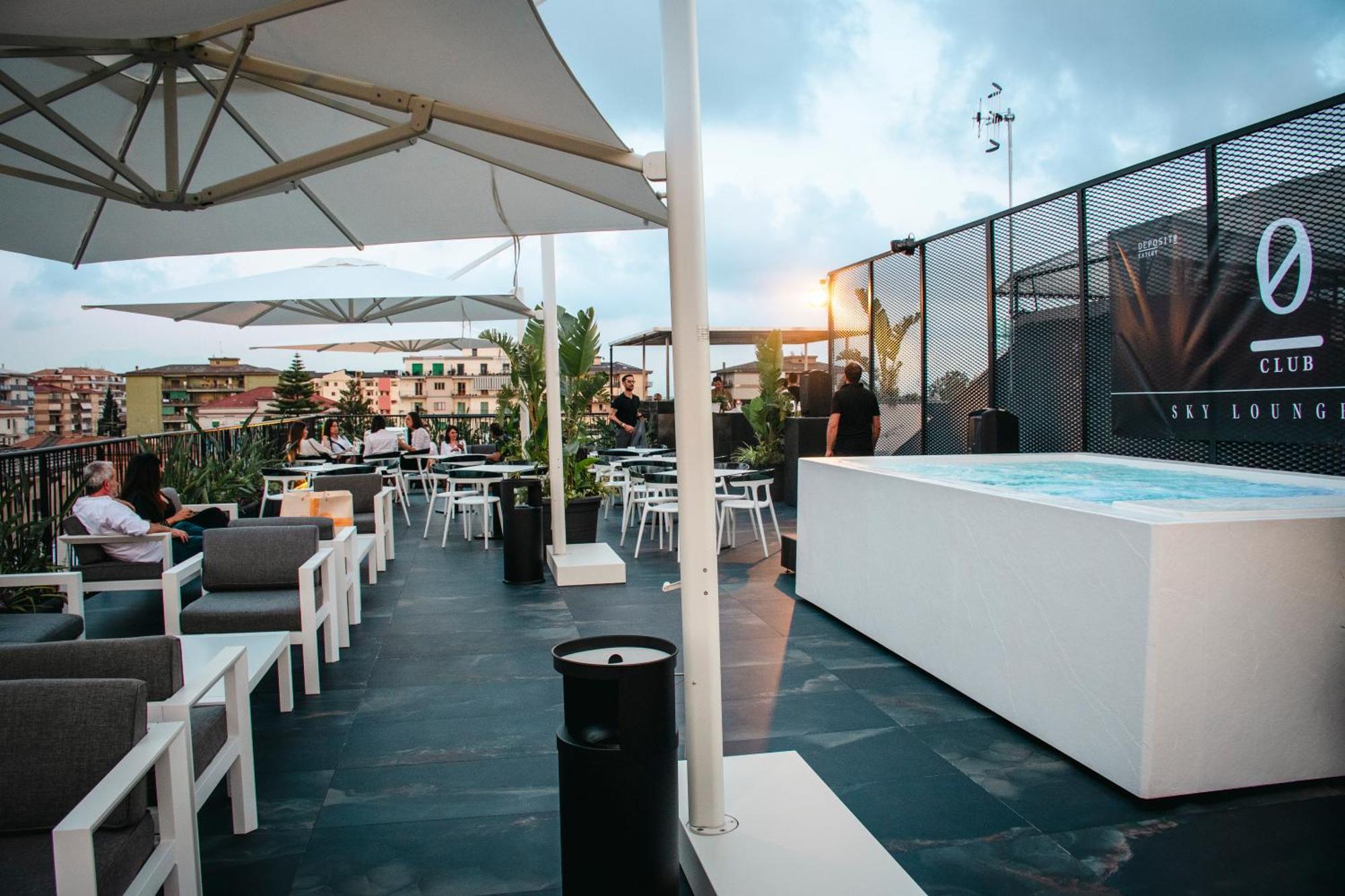 Etrus - Boutique Room & Rooftop Pontecagnano Faiano Buitenkant foto